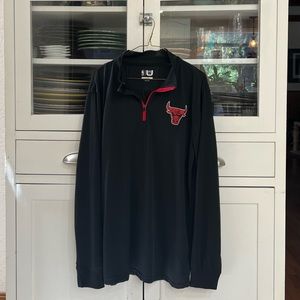 NBA Chicago Bulls Men’s Lightweight Long Sleeve Zip Up Shirt Size Large (Black)